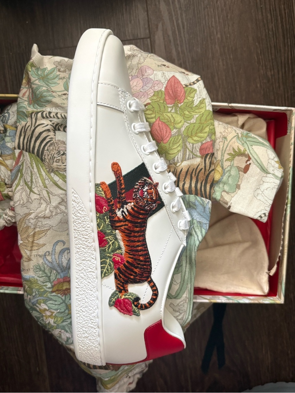 Gucci White Leather Sneaker with Embroidered Tiger and Red Heel Accent
